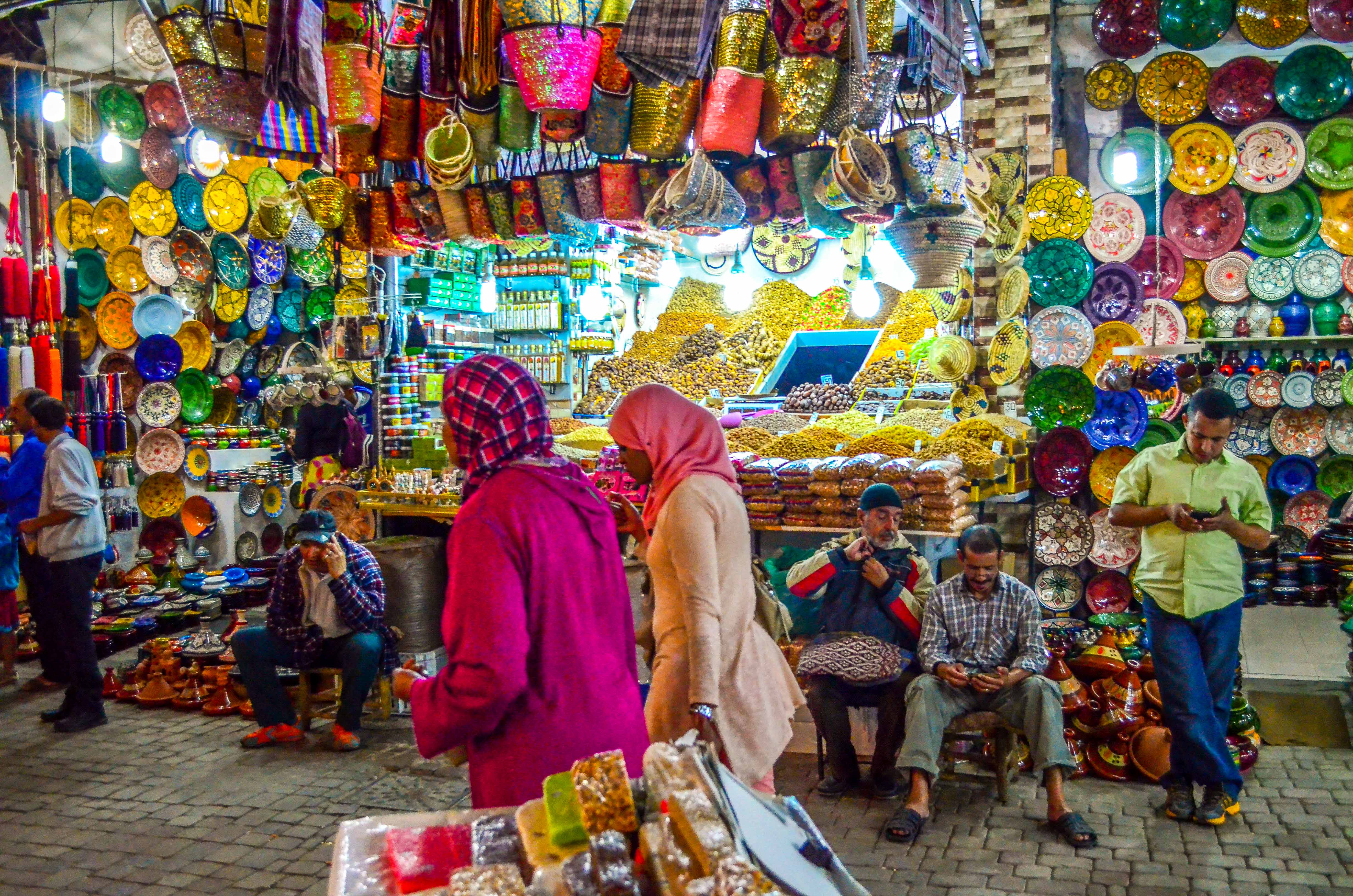 souks ensemble centre ArtisanalVoyage une semaine au Maroc Blog Voyage