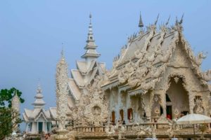 Wat Rong Khun White Temple Temple Blanc Chiang Rai Thailande blog voyage icietlabas ici et la bas