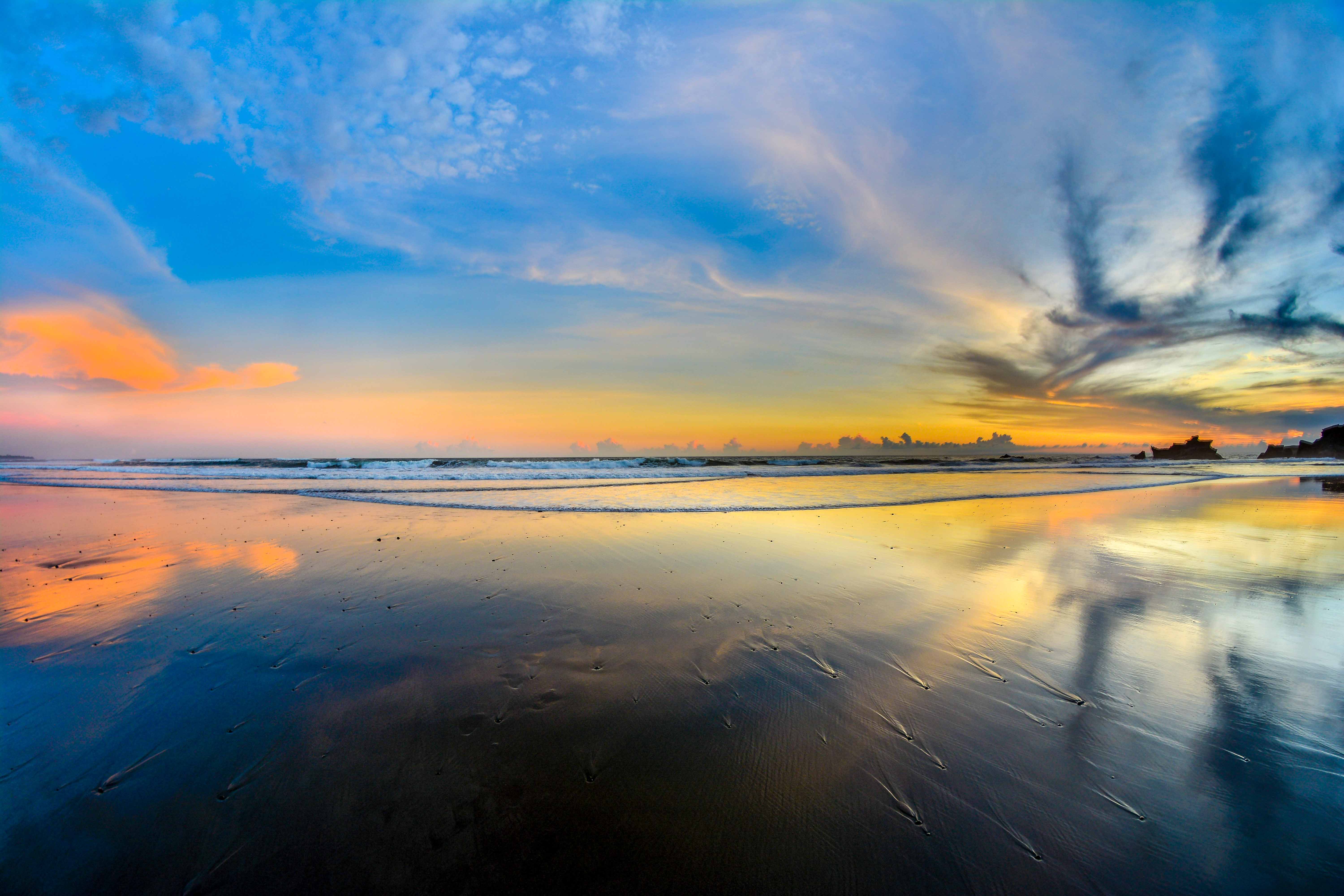 Coucher de soleil crépuscule bali indonésie kuta balian beach sanur blogvoyage blog voyage icietlabas sunset sunrise