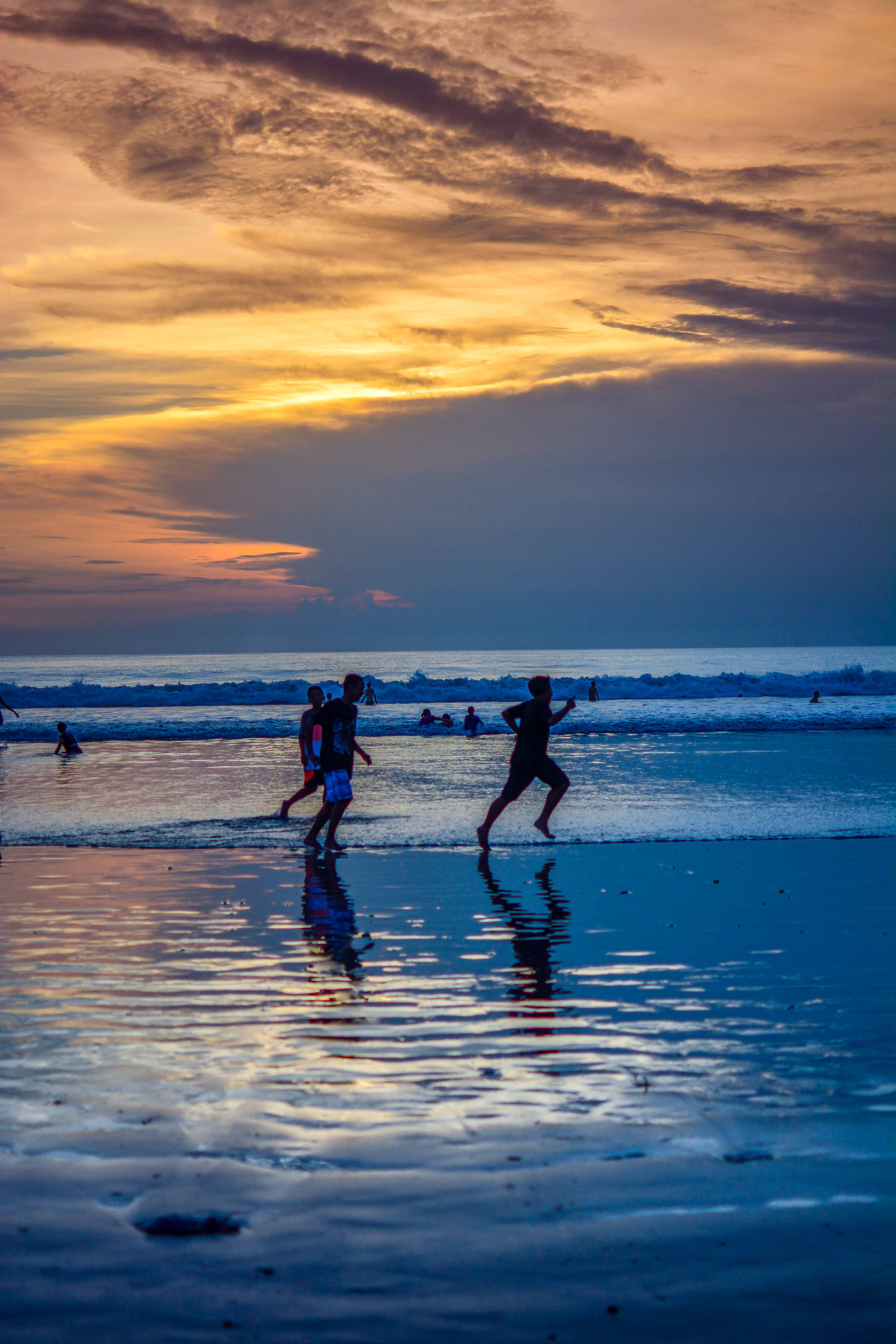 Coucher de soleil crépuscule bali indonésie kuta balian beach sanur blogvoyage blog voyage icietlabas sunset sunrise