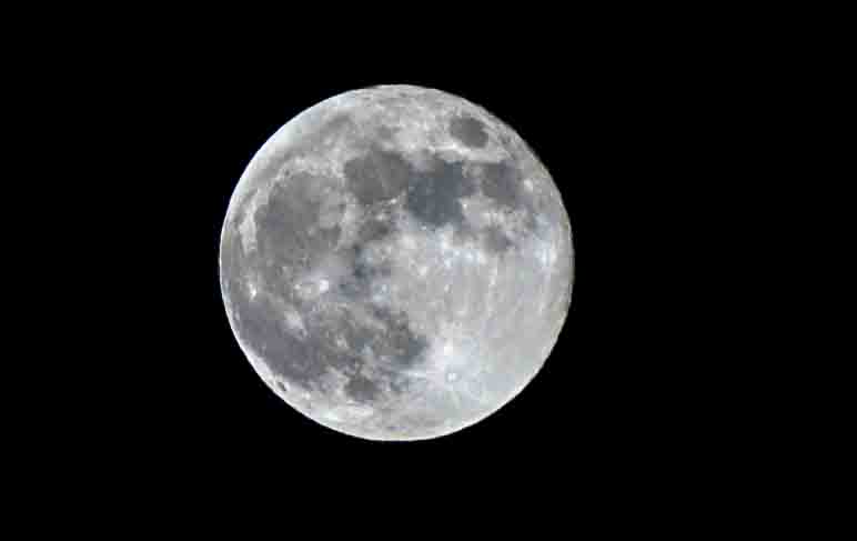 comment prendre la lune en photo tutoriel photo blog voyage blogvoyage icietlabas retouche(1)