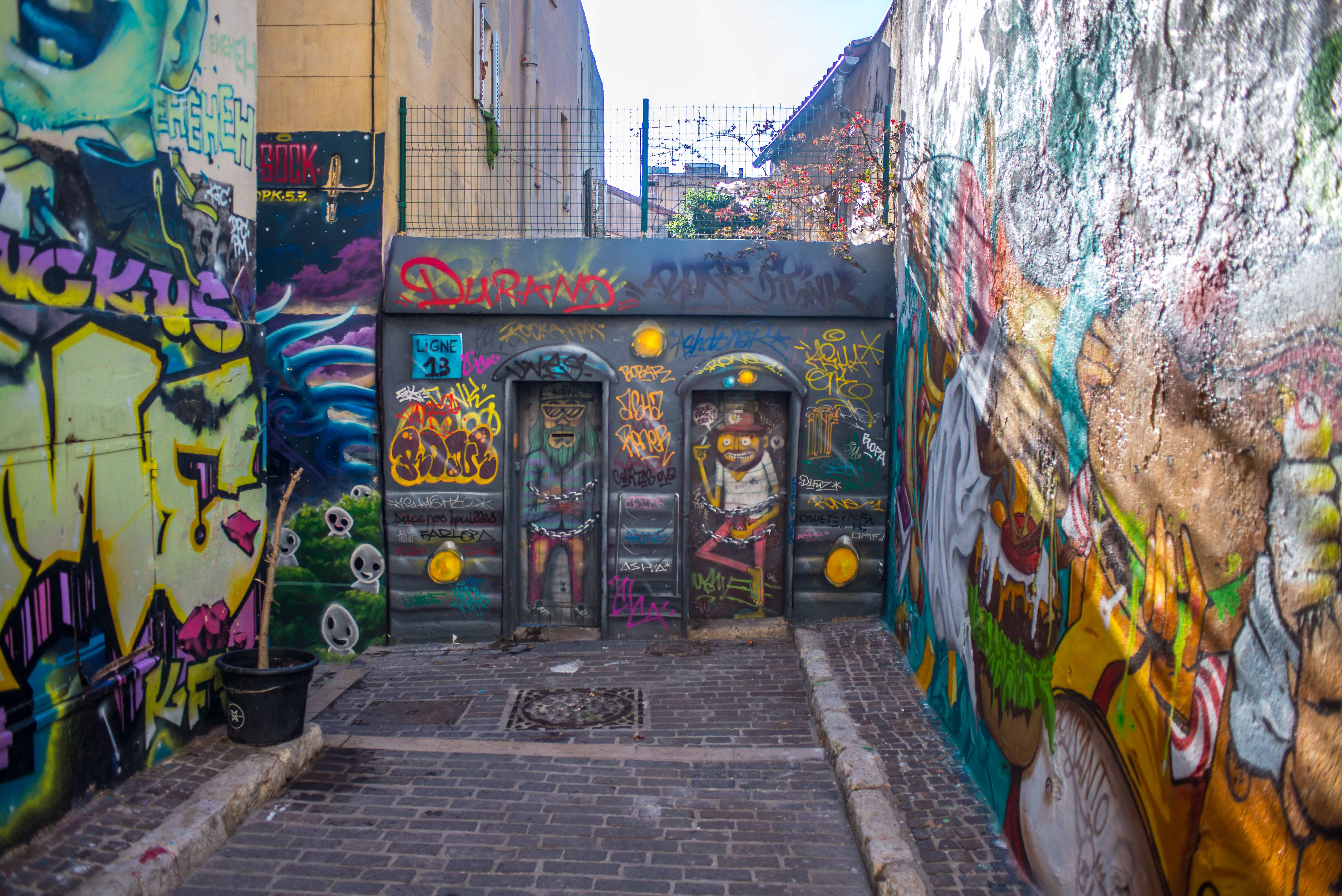 Street art à Marseille Le Panier Paca Blog voyage Icietlabas