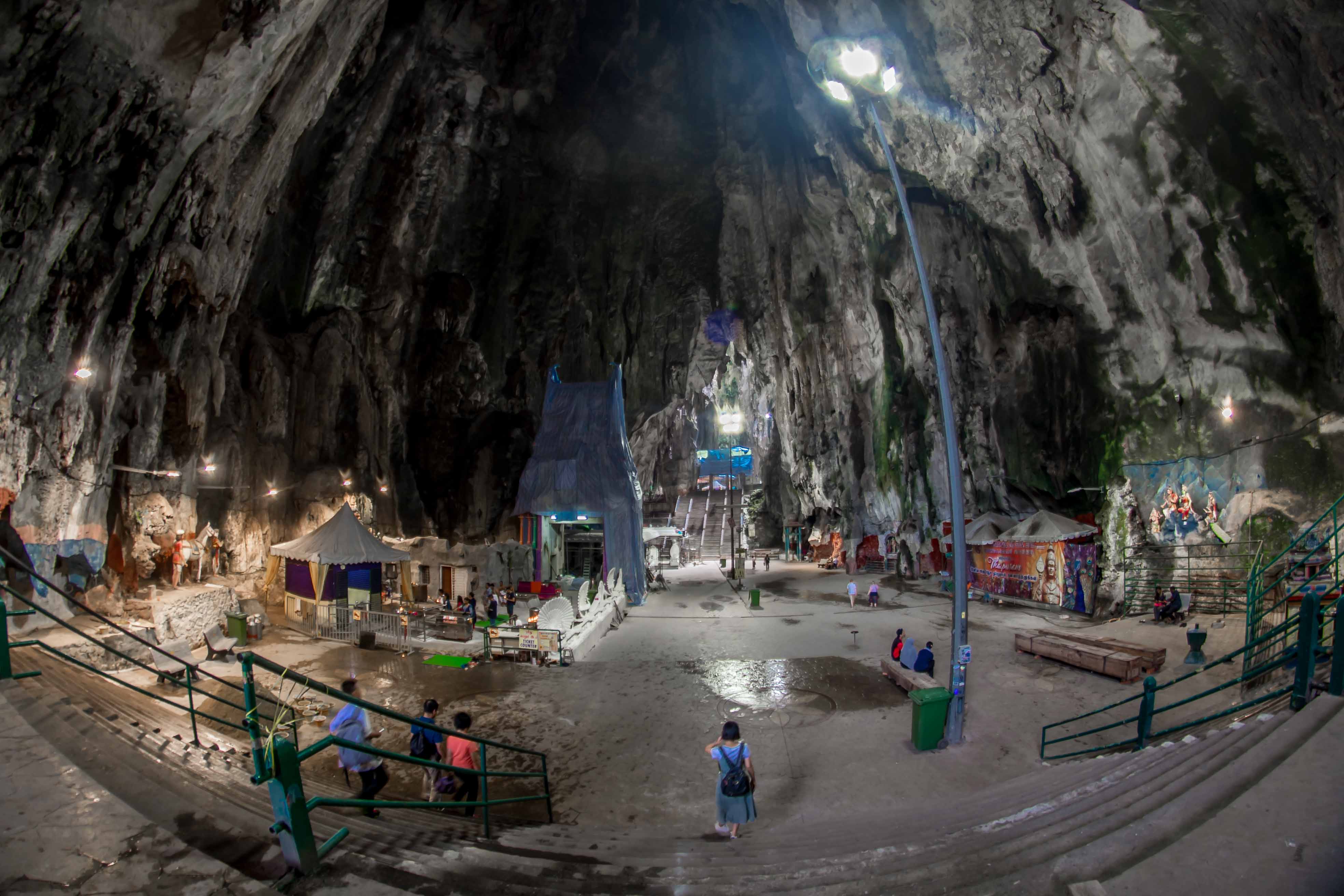 Batu Caves Dark Cave Malaisie Kuala Lumpur Blog Voyage Icietlabas