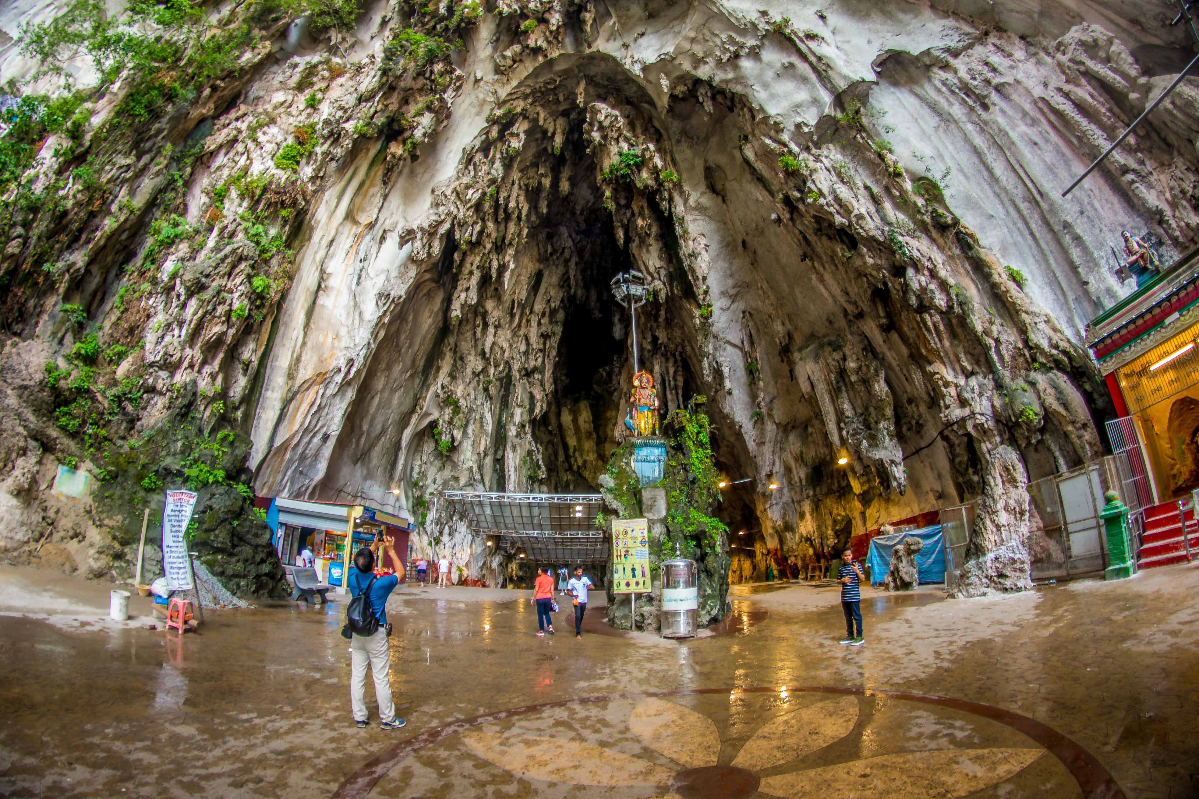Batu Caves Dark Cave Malaisie Kuala Lumpur Blog Voyage Icietlabas