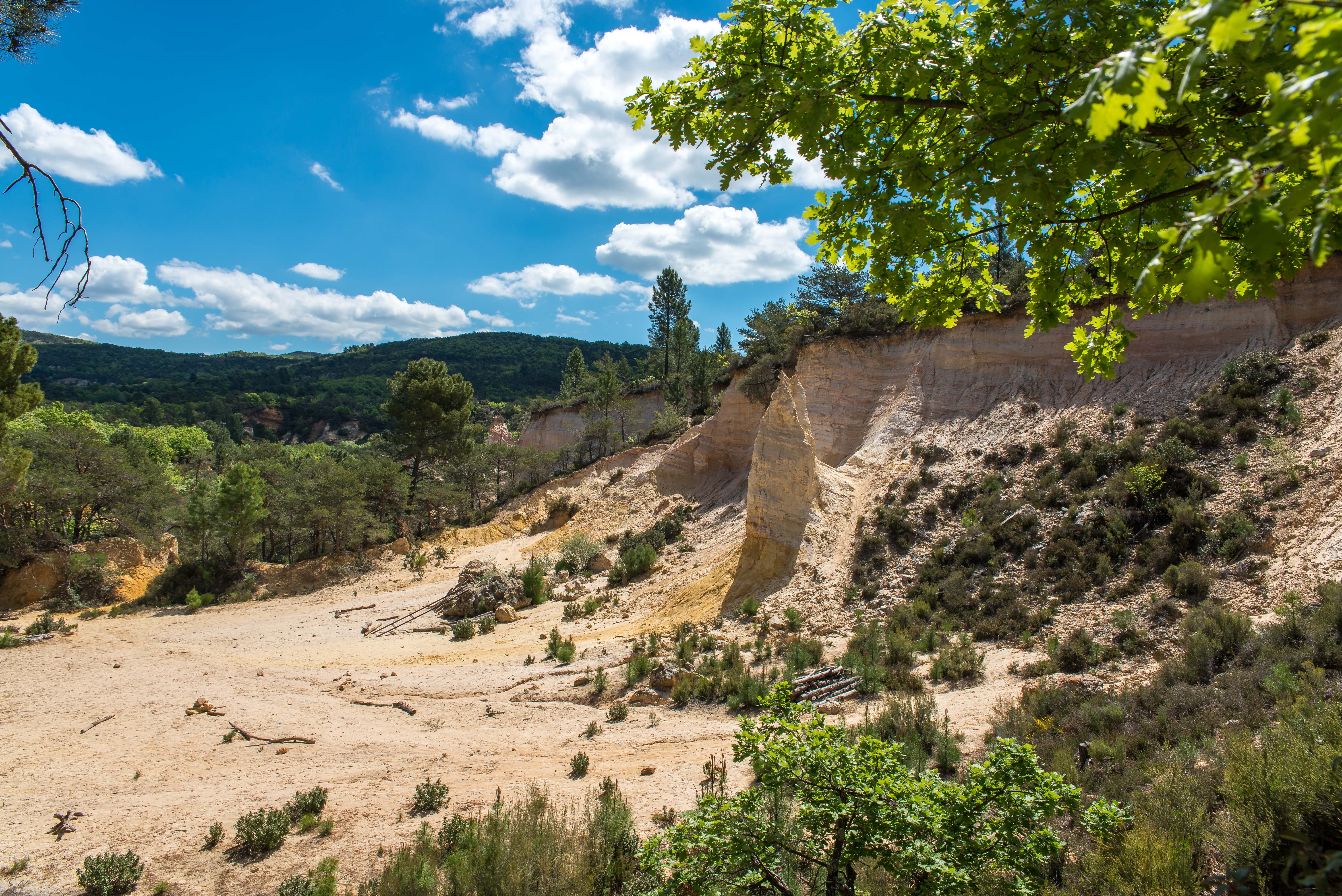 Colorado Provençal Rustrel Mines de Bruoux blog voyage icietlabas