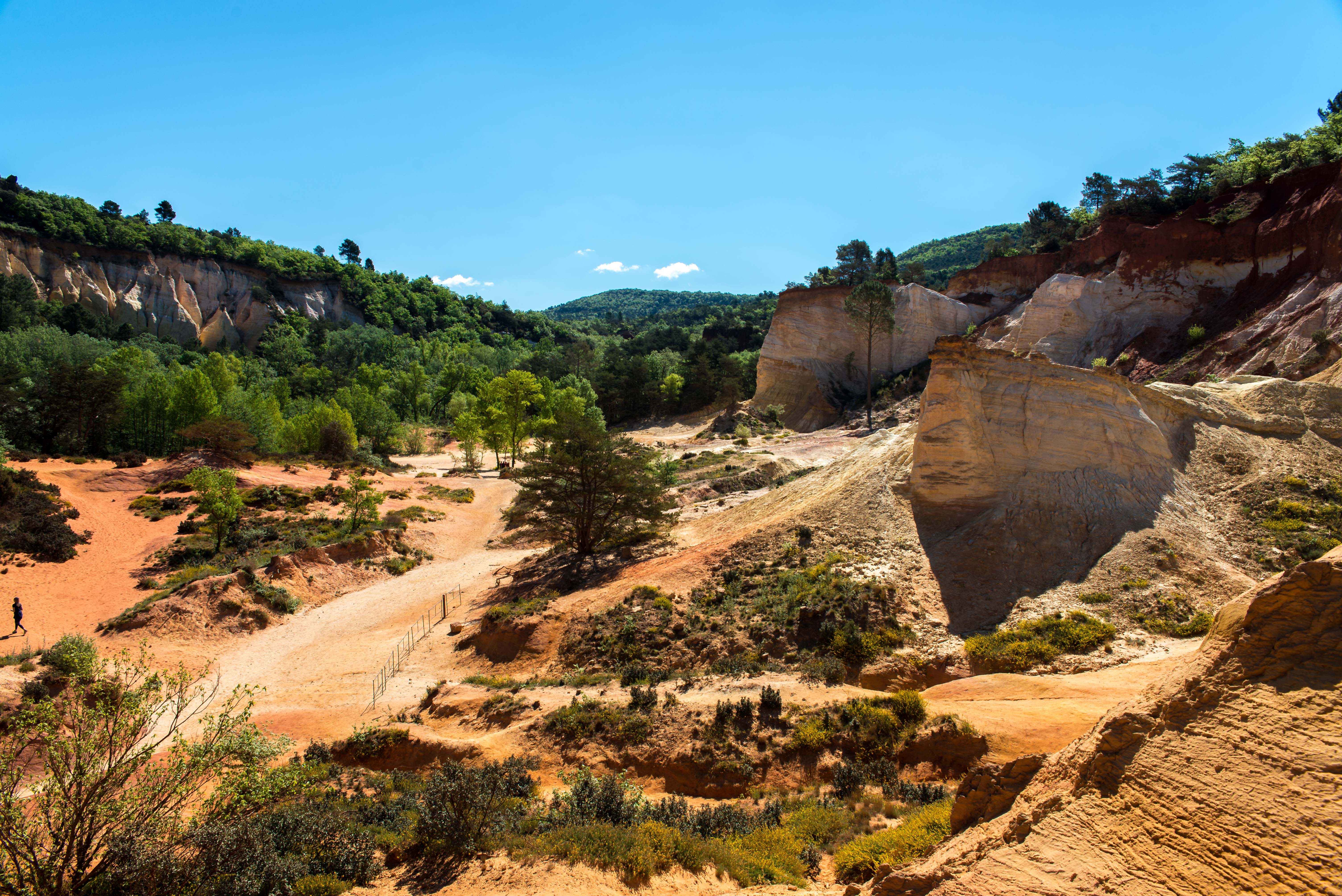 Colorado Provençal Rustrel Mines de Bruoux blog voyage icietlabas
