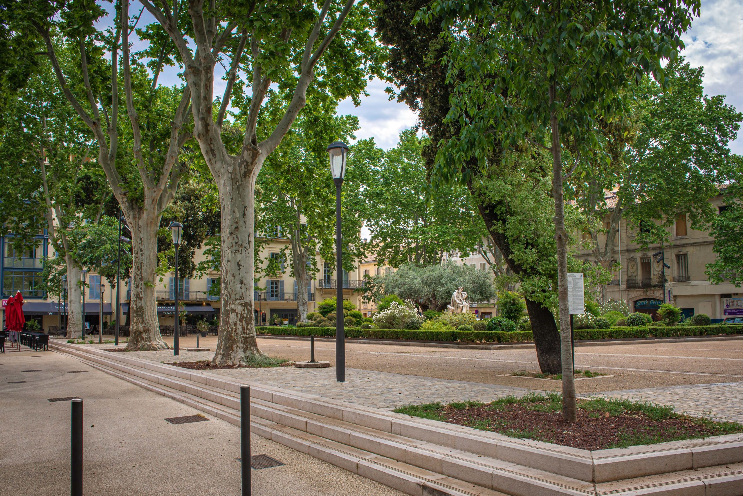 Nîmes Occitanie l'éccuson musée de la romanité blog voyage road trip camargue luberon