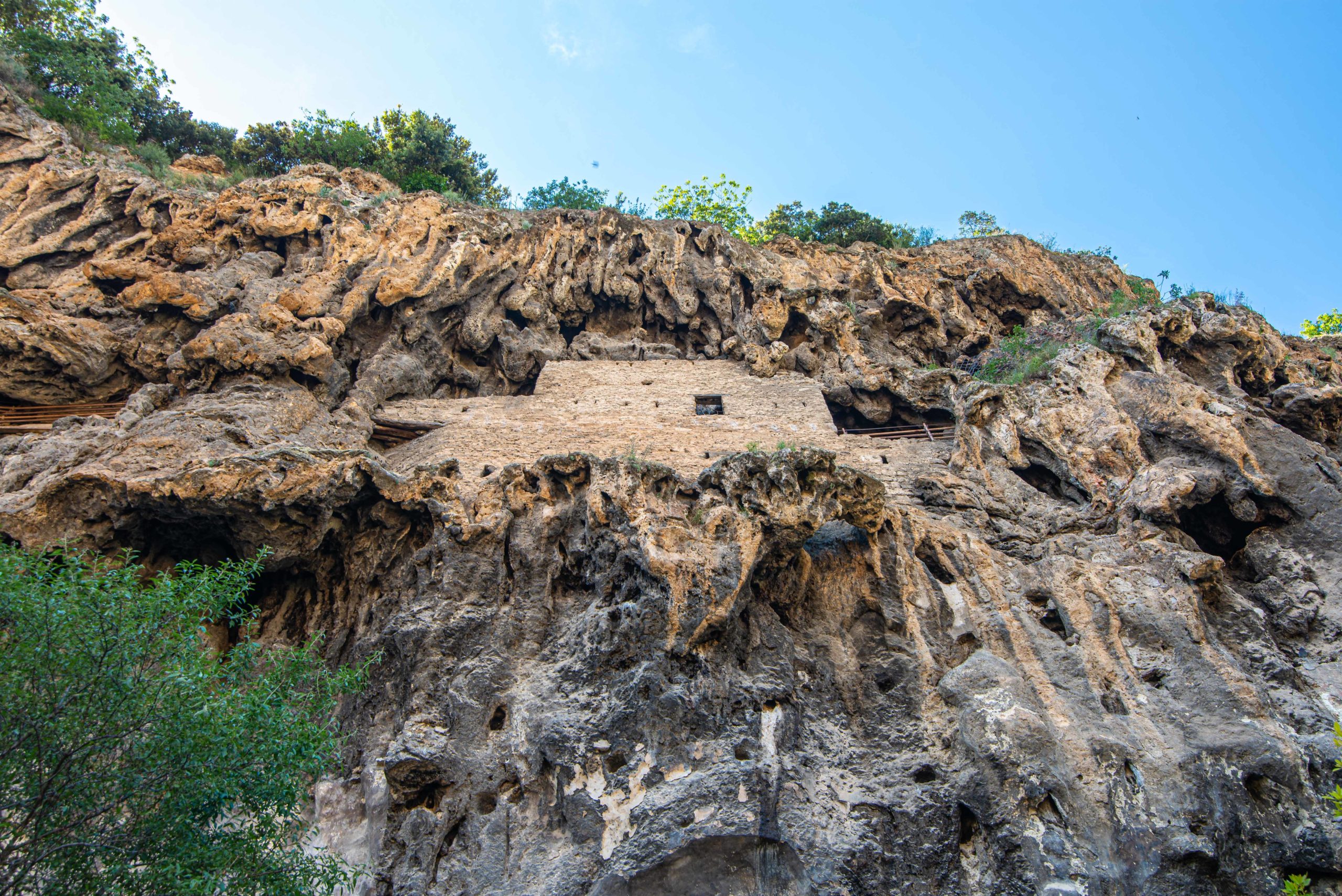 Cotignac département du Var 83 que faire en provence alpes côte d'azur blog voyage
