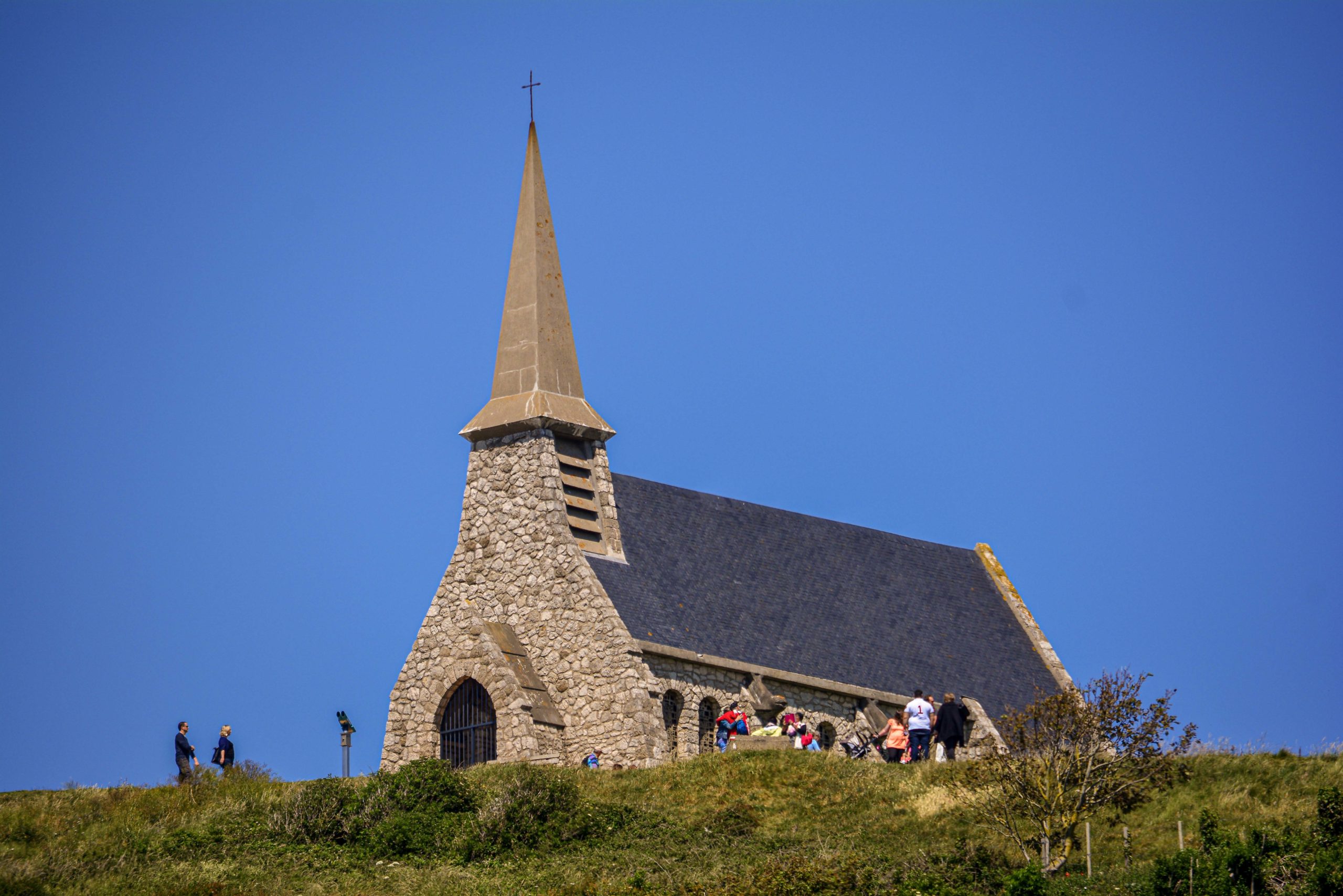 Etretat Blog Voyage Que faire en France Que faire en Normandie Rochers Arches Aiquille