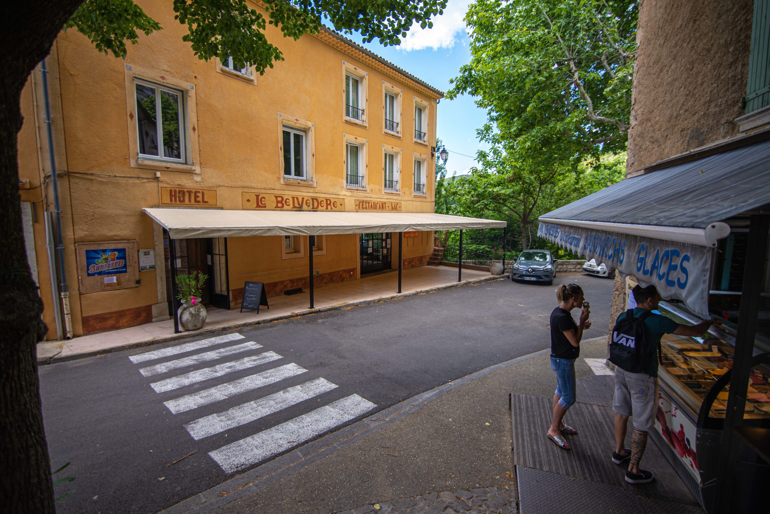 que faire en provence alpes cote d'azur alpes de haute provence plus beau village de France