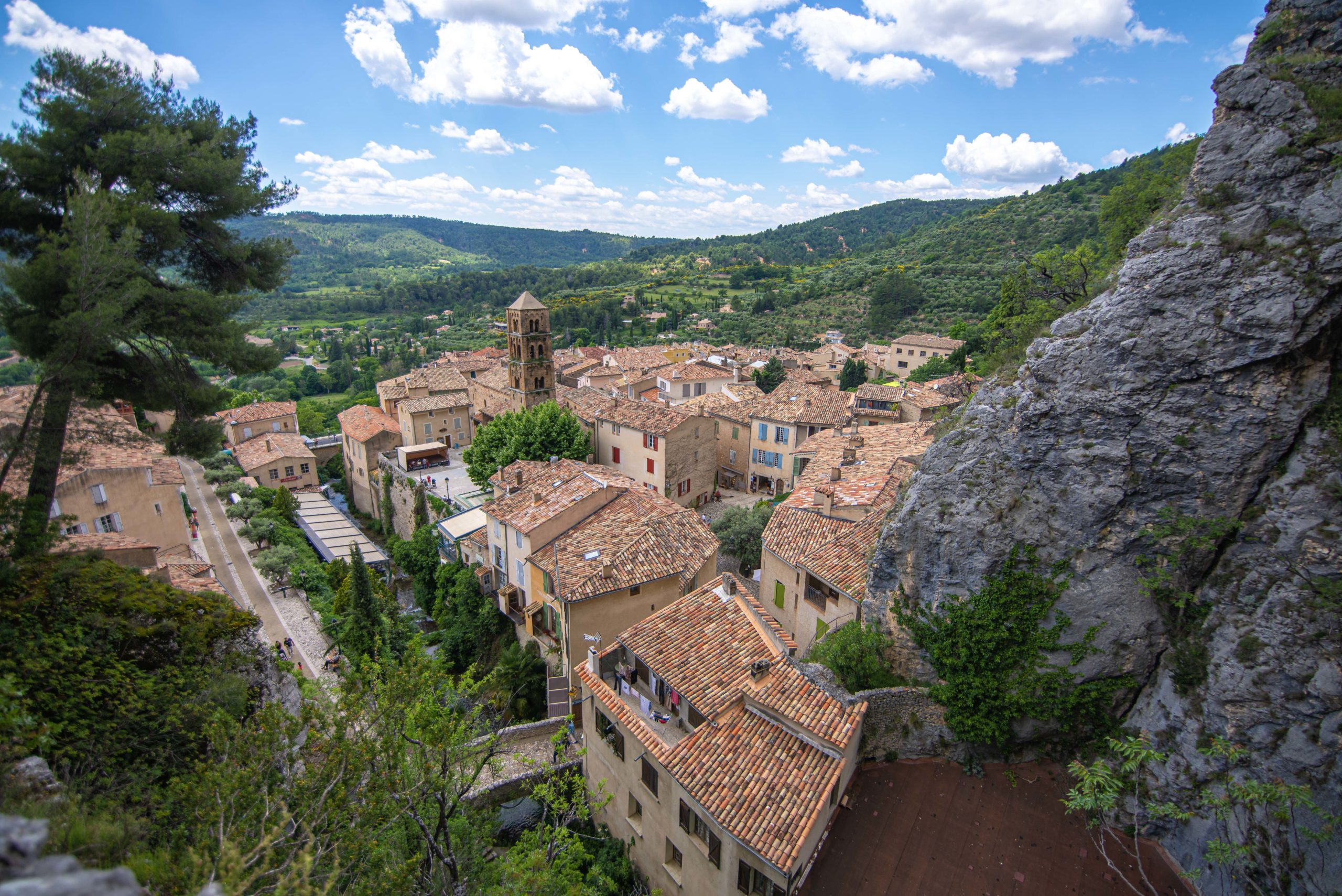 que faire en provence alpes cote d'azur alpes de haute provence plus beau village de France