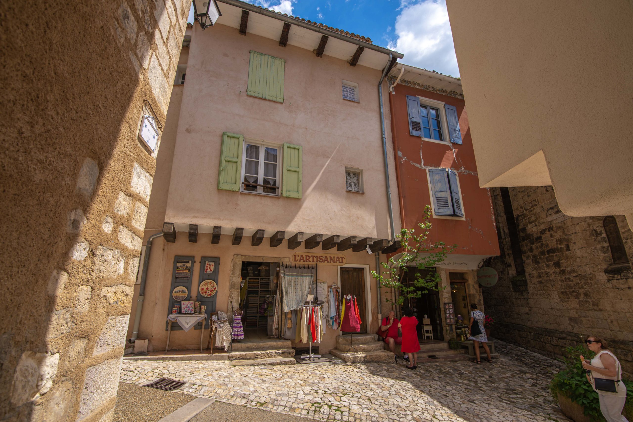 que faire en provence alpes cote d'azur alpes de haute provence plus beau village de France
