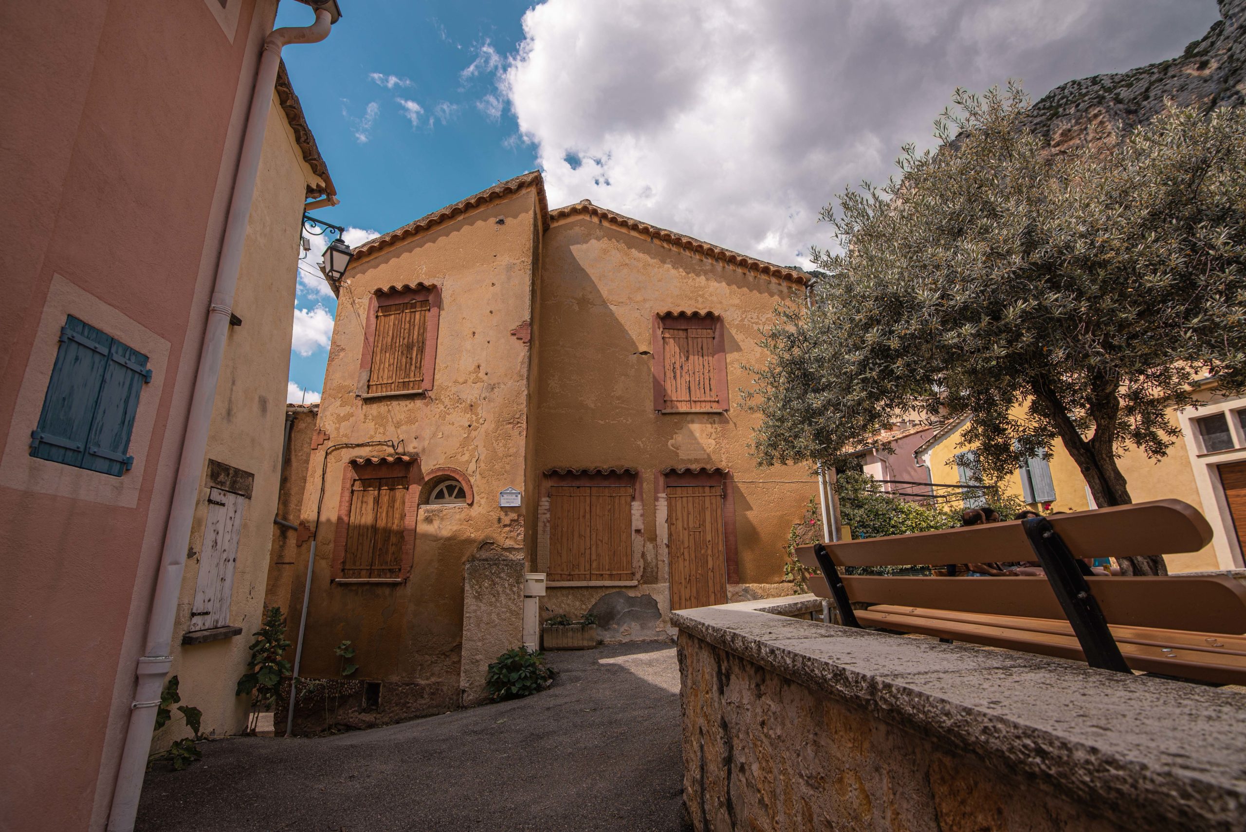 que faire en provence alpes cote d'azur alpes de haute provence plus beau village de France