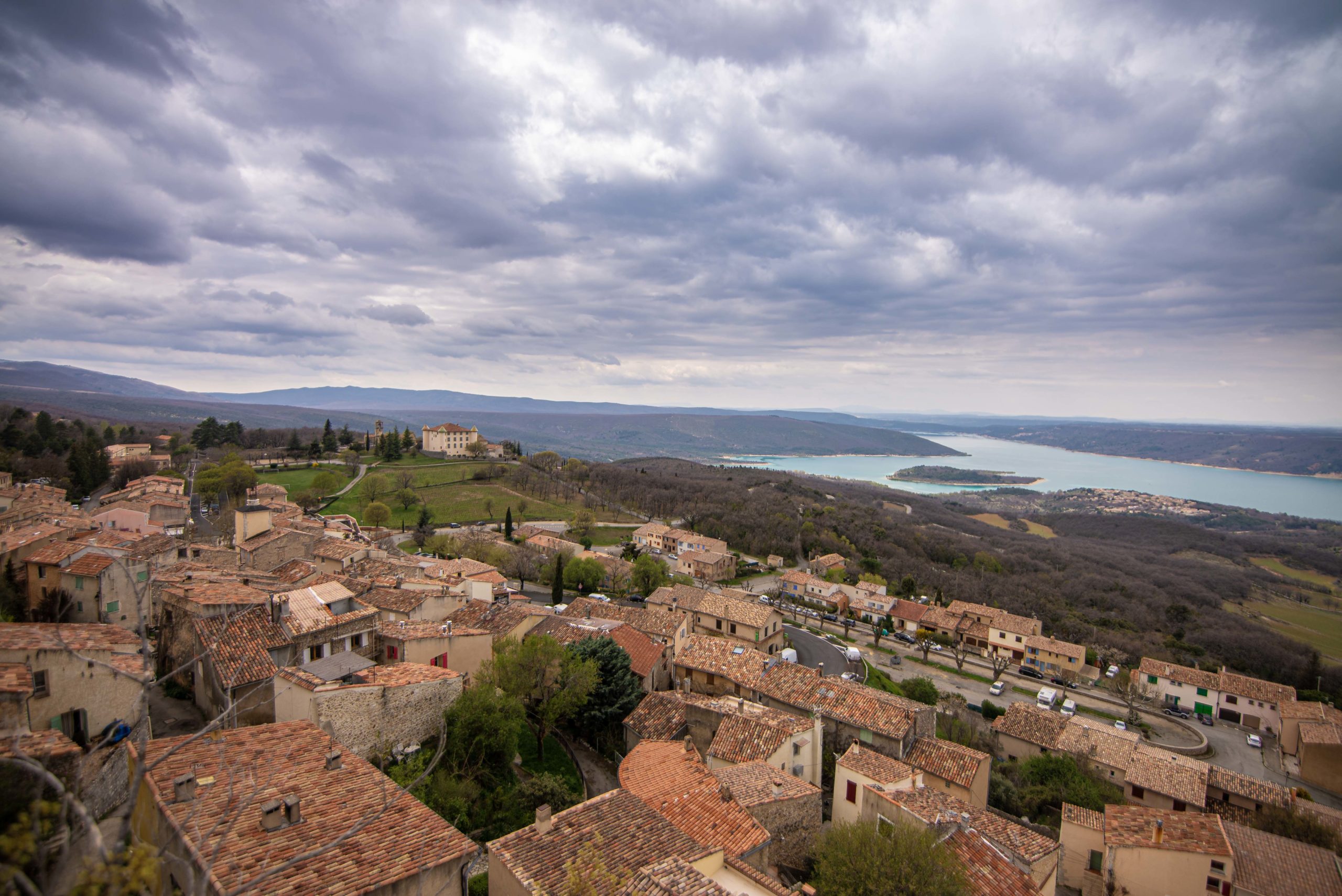 Aiguines que faire dans le VAR 83 que faire en provence alpes cote d'azur blog voyage