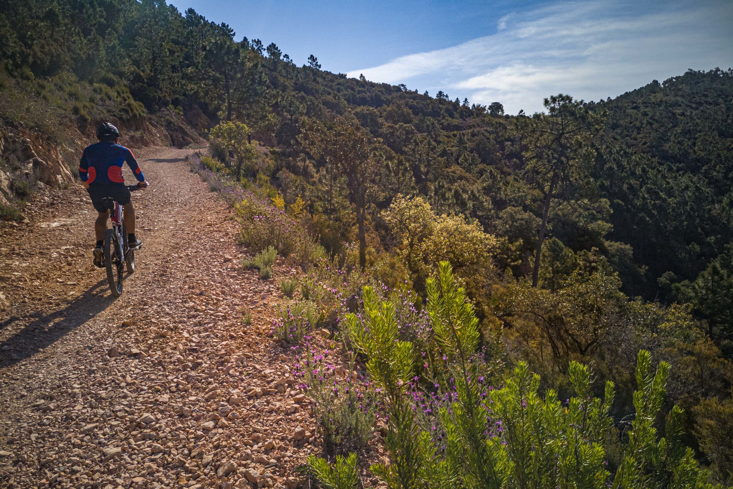 Sentier des mineurs Théoule-sur-Mer randonnée que faire en provence alpes cote d'azur blog voyage